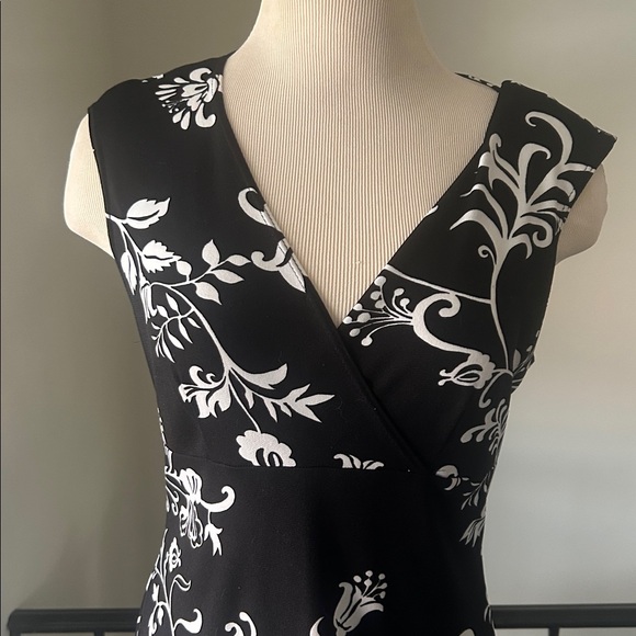 Vintage 90s floral black midi sleeveless dress - Picture 3 of 7